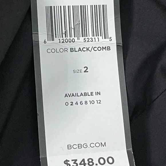 BCBG skirt size 2 new‎ - Picture 5 of 7